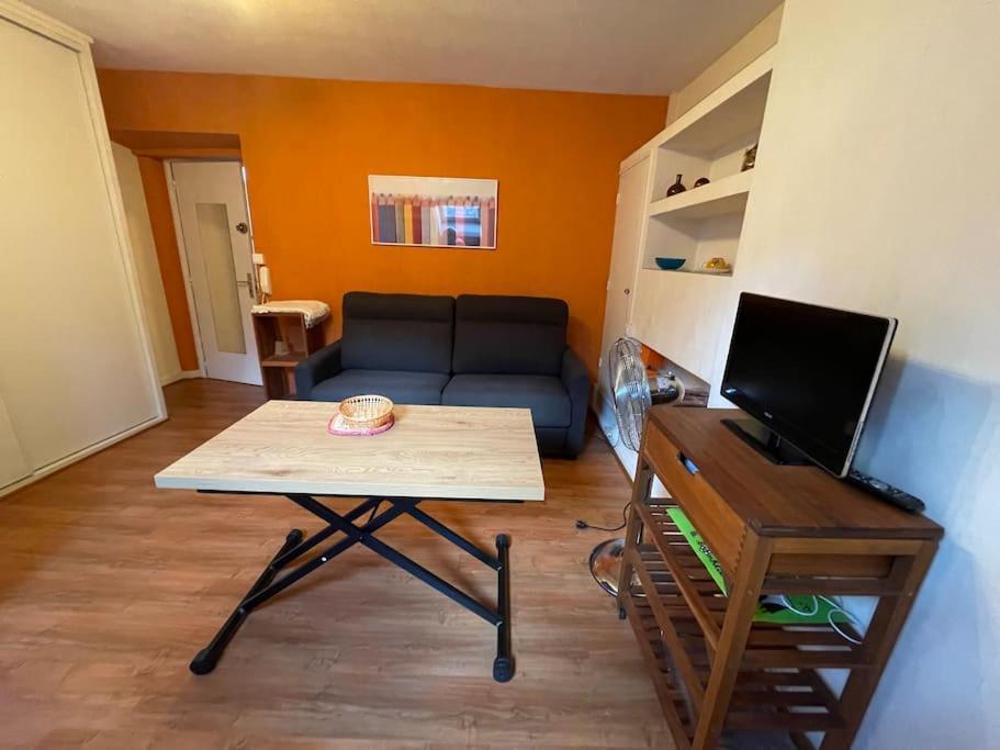 Apartament Studio N5 - Bagneres De Bigorre Zewnętrze zdjęcie